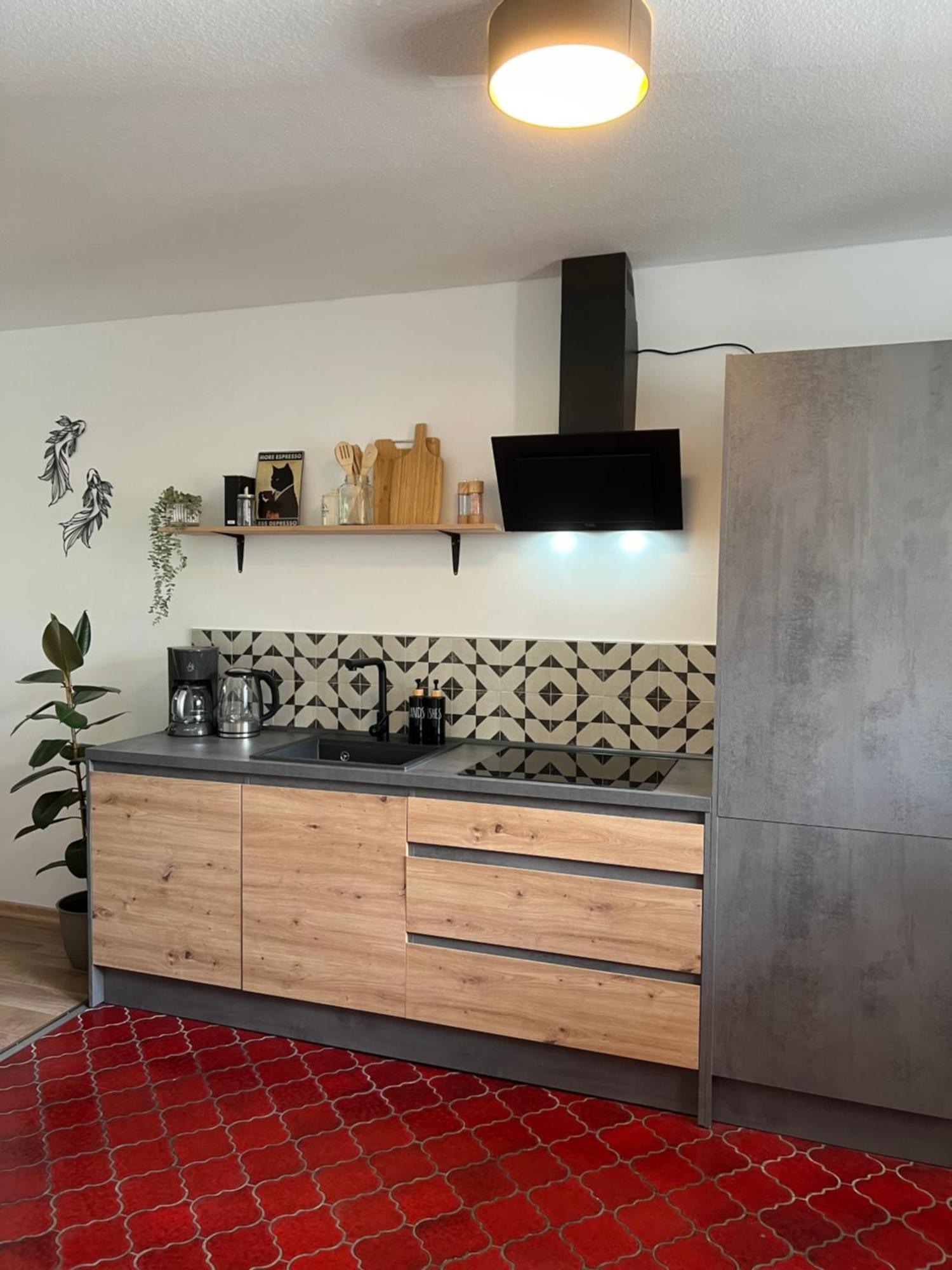 Up Wuljke19 Neu Renovierte Unterkunft Inkl.Pkw Stellplatz เอมเดน ภายนอก รูปภาพ